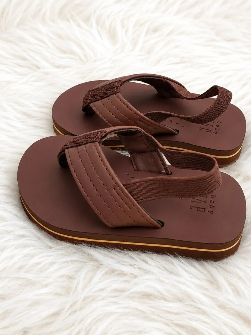 GAP Big Boy Brown Faux Leather Toddler Sandals SZ 6